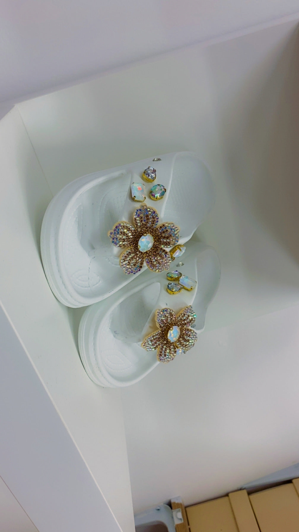 Girls Bejeweled Foam Sandals